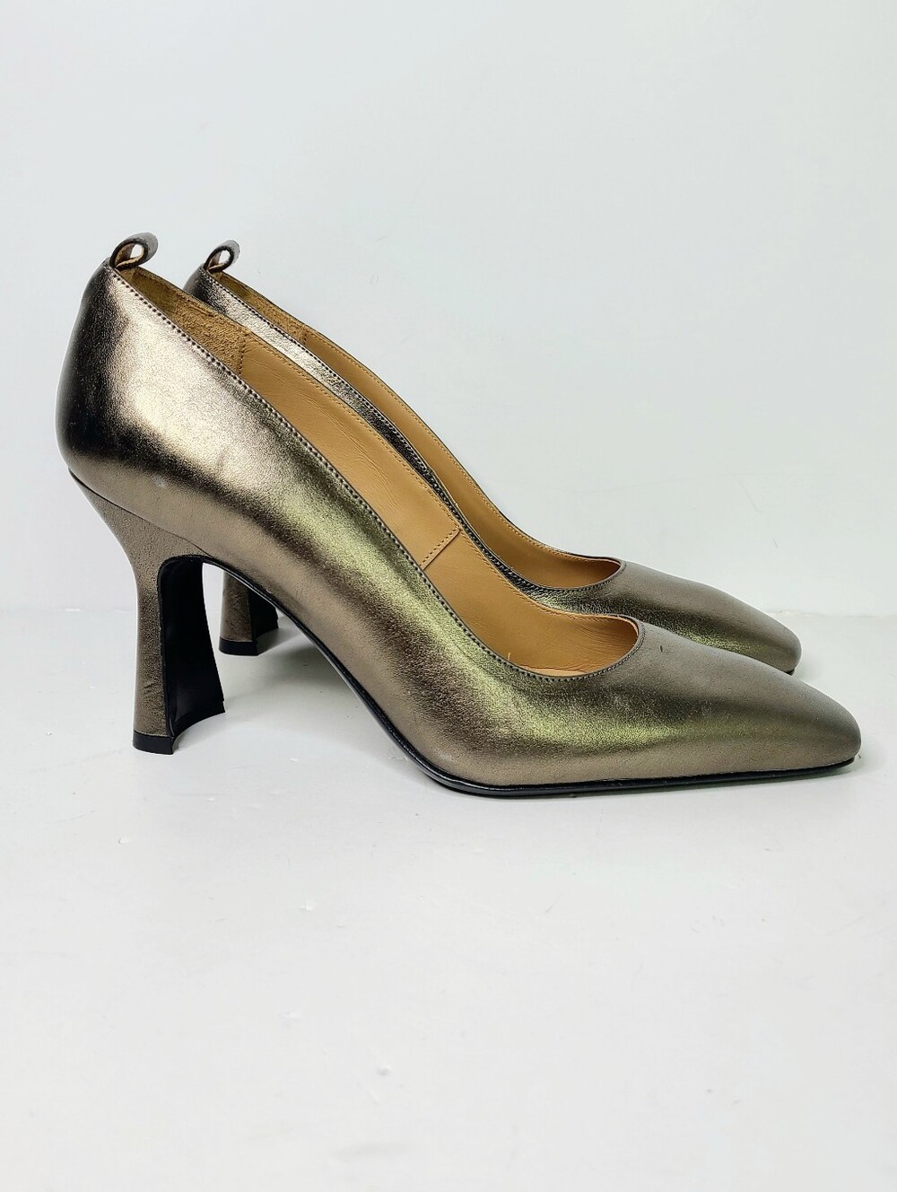 No. 6 Store Made in Italy Metallic Bronze Curved Heel Genuine Leather Pumps